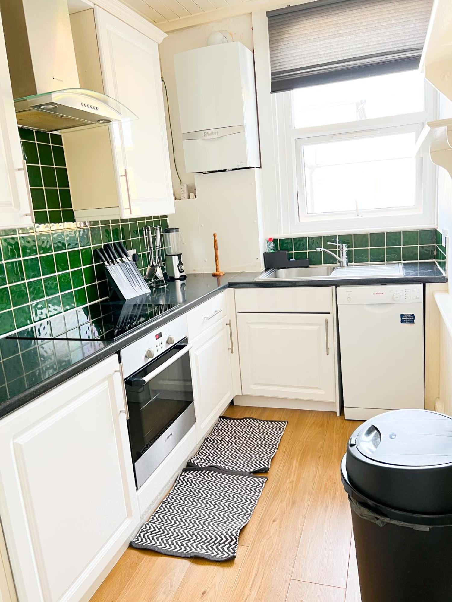 Welcome 2 Bedrooms Flat In Wimbledon Londra Dış mekan fotoğraf